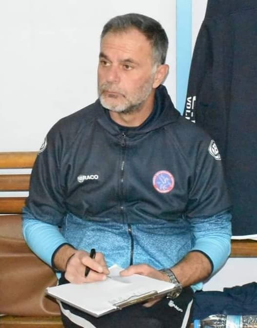 Ο Βασίλης Παπαδημητρίου ξανά στον πάγκο πάγκο των γυναικών